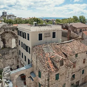 Peristil Hotel Split